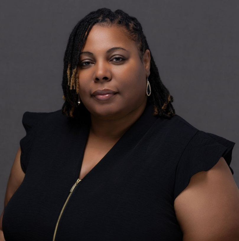 Juangrielle Brister — Founder of K.O.M.